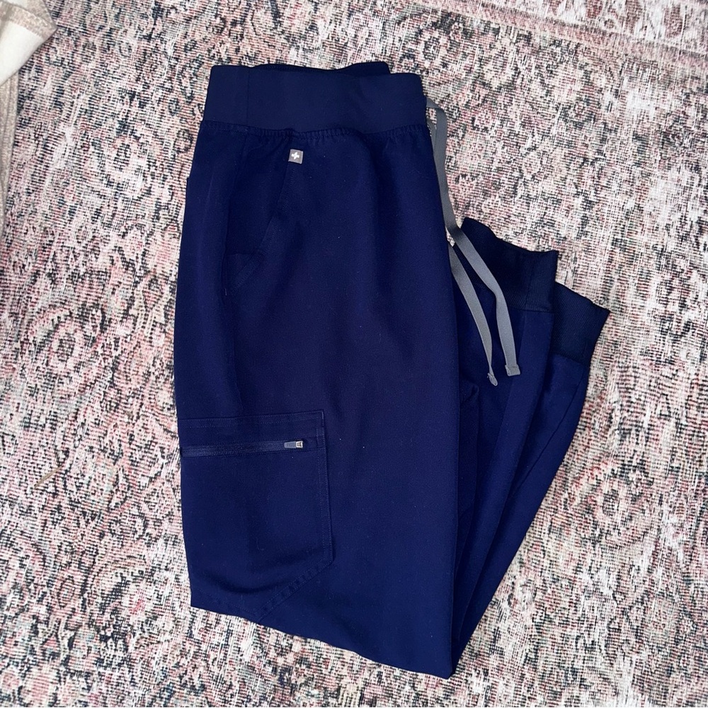 Figs Navy High Waisted Zamora Jogger Scrub Pants - Size Large